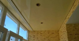 Натяжной потолок на балкон Назрань, цена 6324 руб.